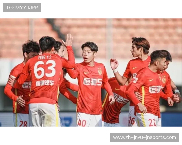 广州富力对阵广州恒大2023年中超联赛精彩比赛回顾