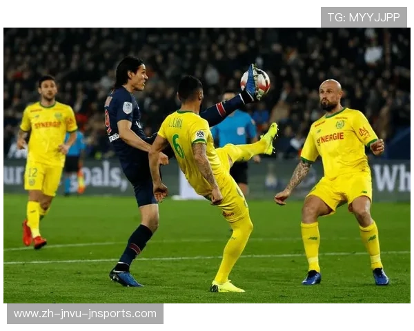 法甲球员赛季各项数据统计及表现排名对比